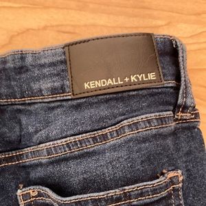 Kendal + Kylie ultra babe skinny denim jeans size 00-0